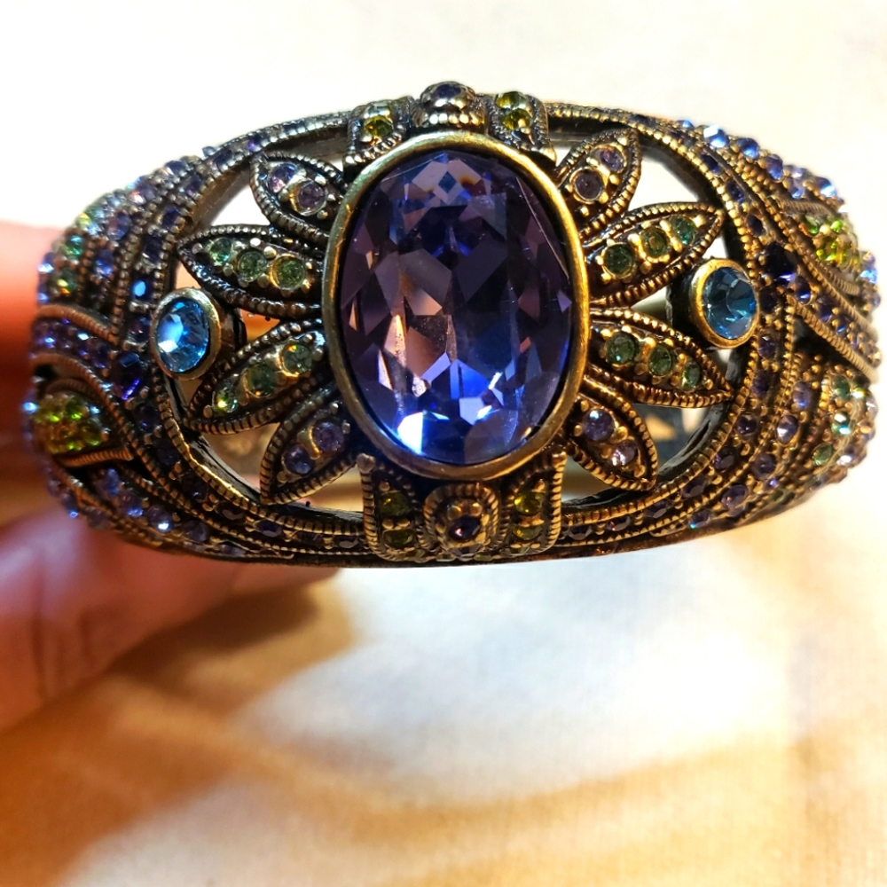 Heidi Daus Vintage Bracelet with Swarovski crystals